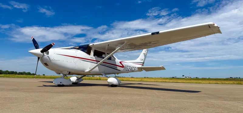 Cessna 182T for sale