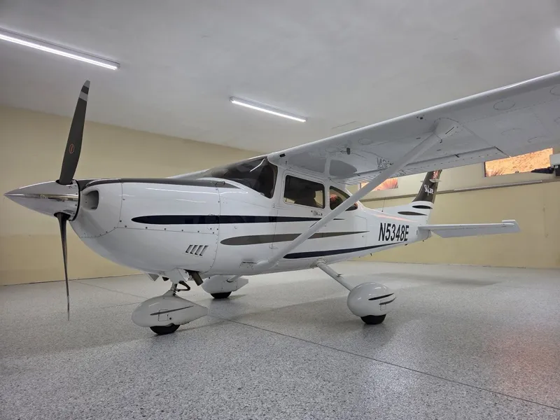 2003 Cessna 182T for sale