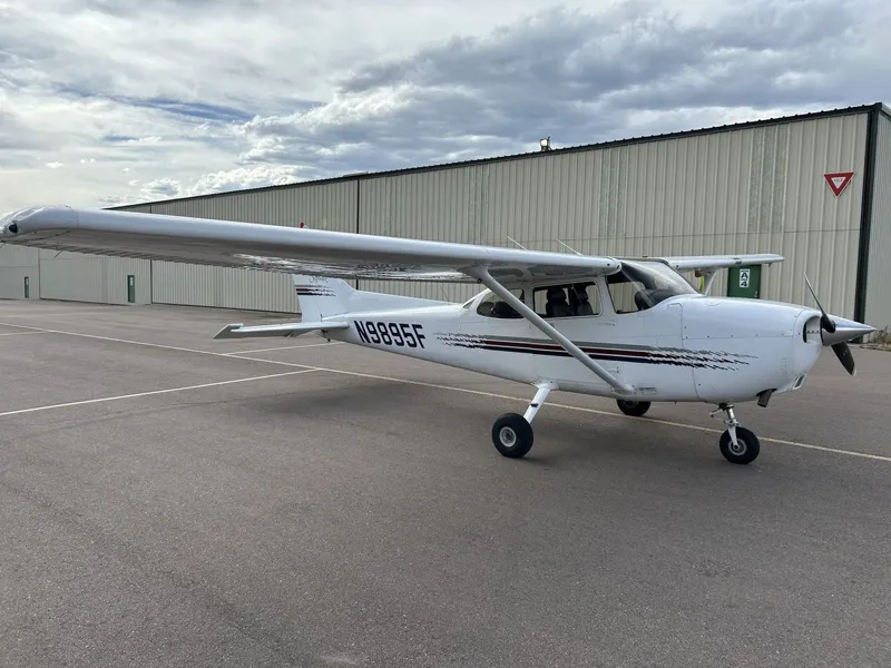 1997 Cessna 172R for sale