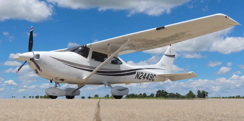 1999 Cessna 182 for sale