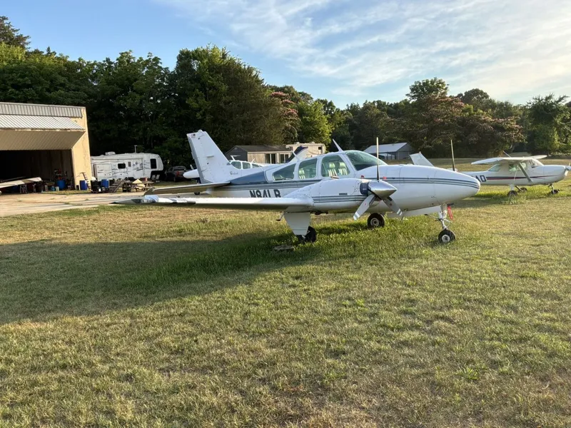 1975 Beechcraft Baron E55 for sale