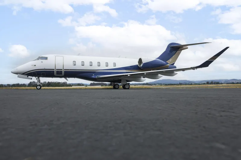 2015 Bombardier Challenger 350 for sale