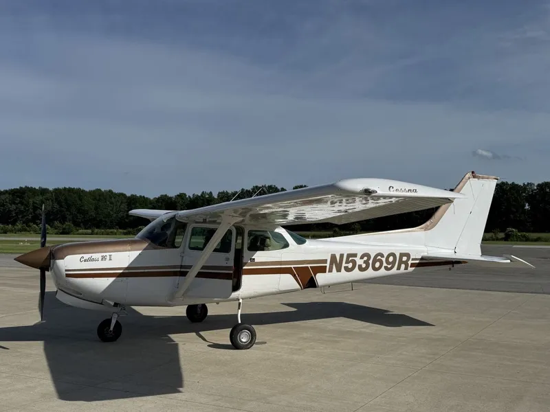 Cessna 172RG for sale