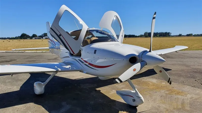 2004 Cirrus SR22 for sale
