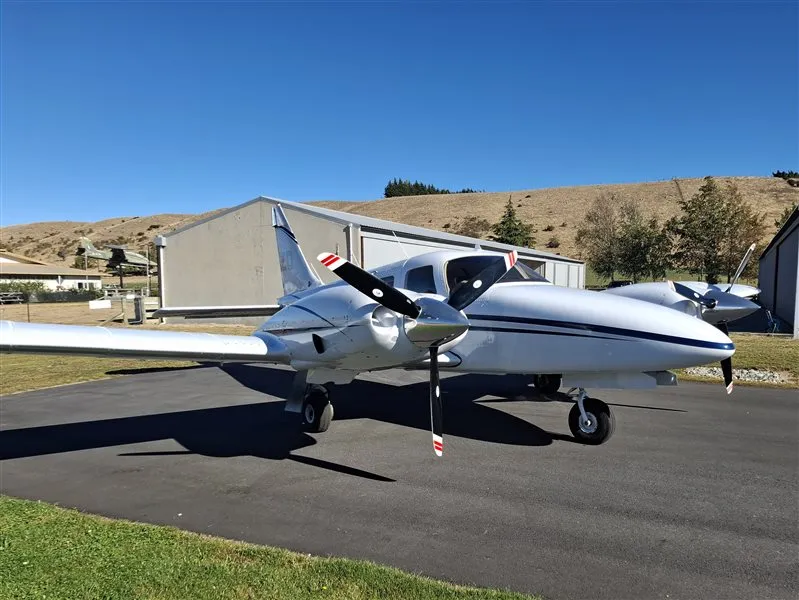 1999 Piper Seneca for sale