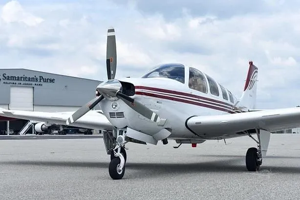 2001 Beechcraft Bonanza A36 for sale