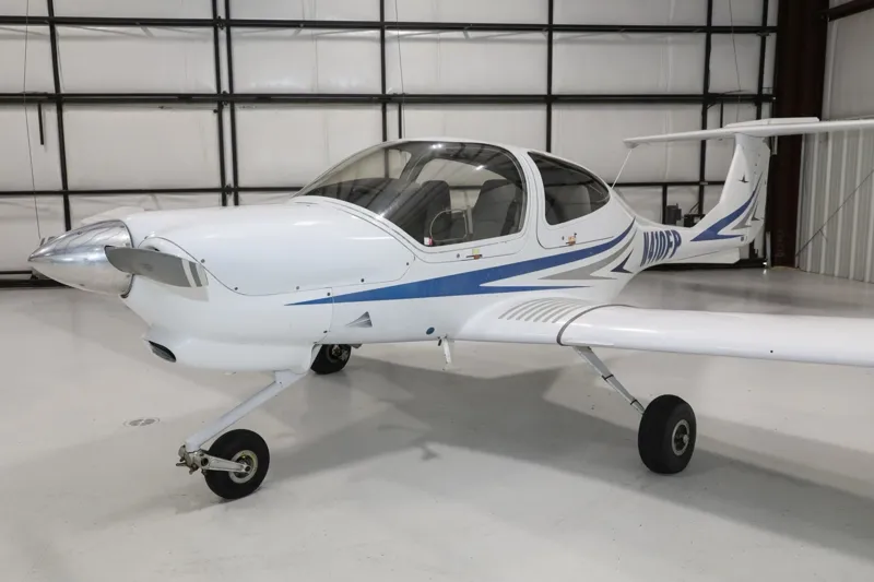 2007 Diamond DA40 for sale