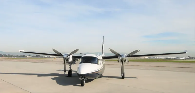 1974 Commander 690A for sale