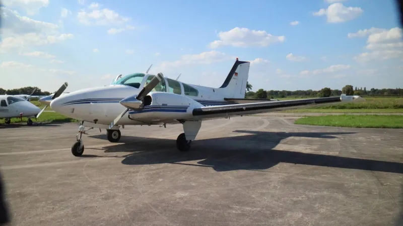 1976 Beechcraft Baron 55 for sale