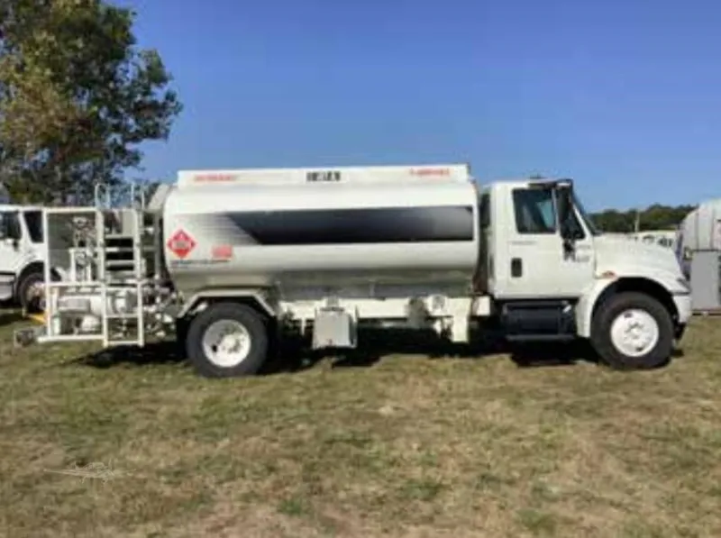 2003 Unknown 3000 Gal for sale