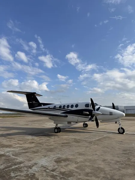 BEECHCRAFT KING AIR 250 for sale
