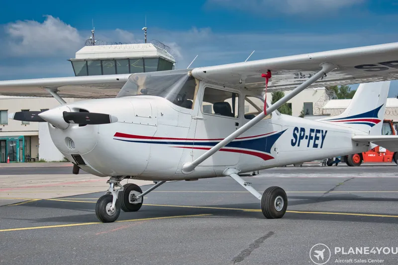 1972 Cessna F172L for sale
