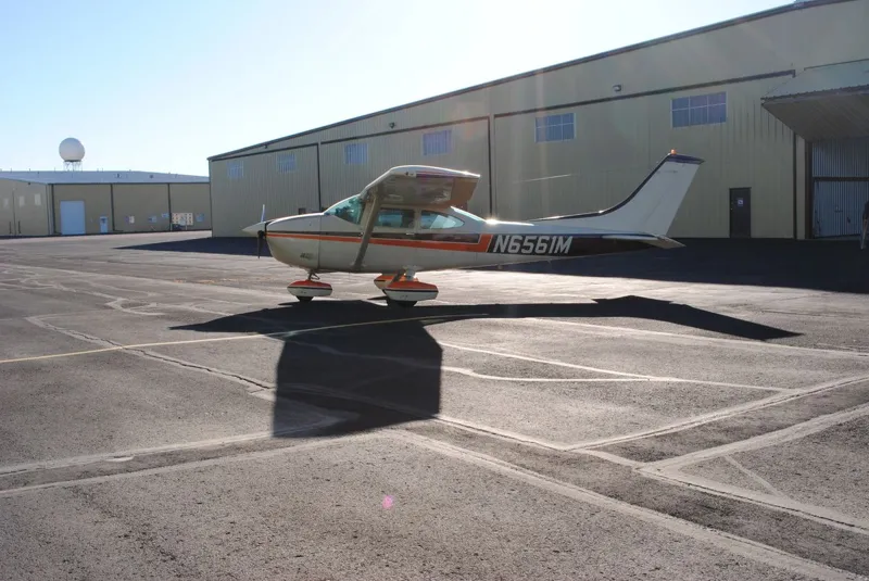 1975 Cessna 182P for sale