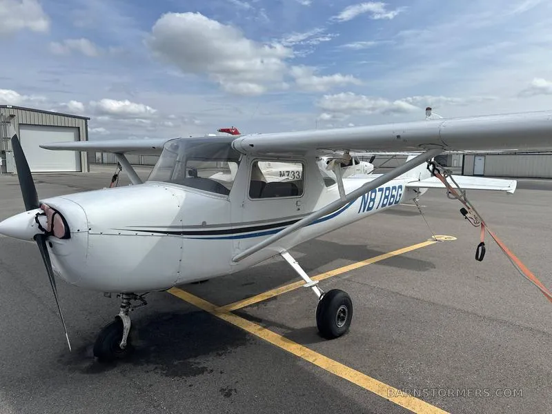 Cessna 150F for sale