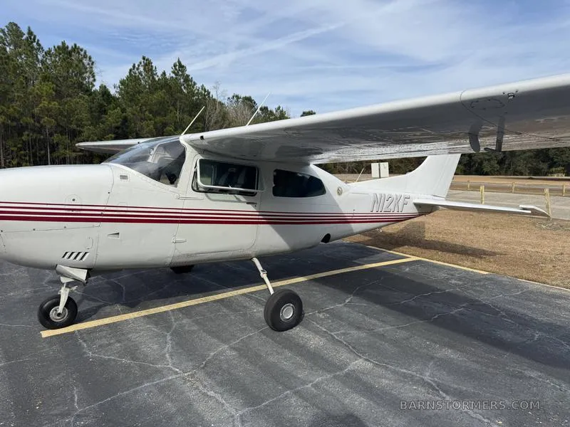 Cessna 210L for sale