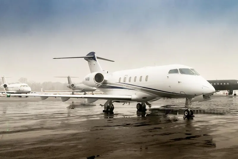 2009 Bombardier Challenger 300 for sale