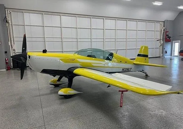 2013 Extra Ea 330LT for sale