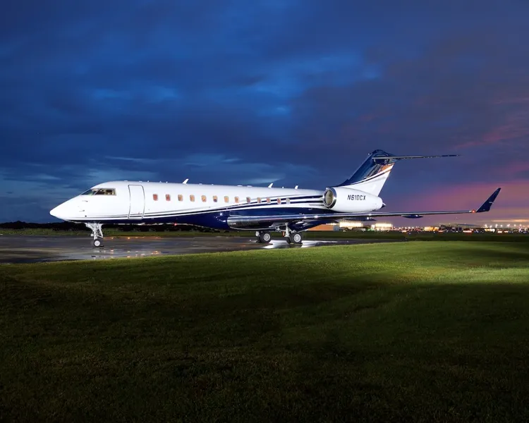 2000 Bombardier Global Express for sale