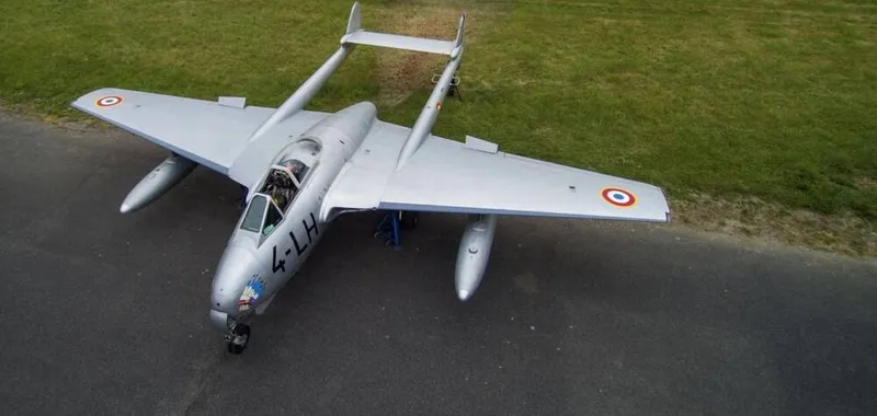 1951 De Havilland DH-100 Vampire