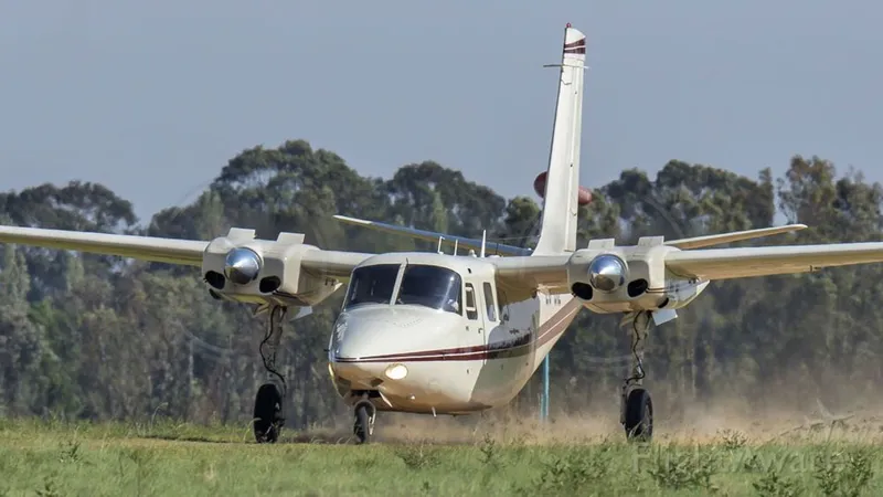 1969 Commander 500S Twin Commander