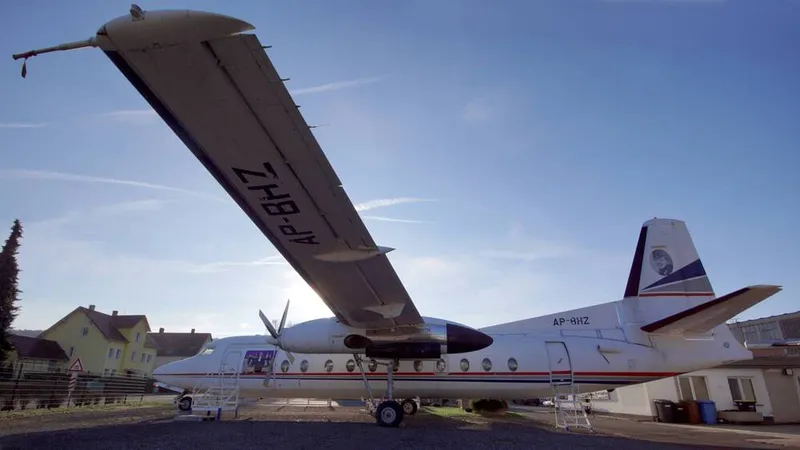 1985 Fokker F-27 Friendship 500