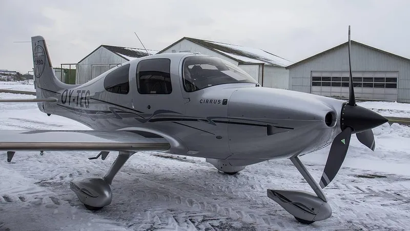 2010 Cirrus SR22T G3 GTS FIKI