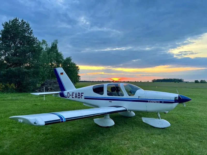 1990 Socata TB-9 Tampico