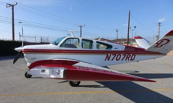 1974 Beechcraft V35B