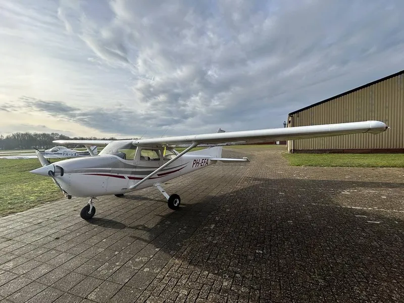 1974 Cessna F172M Skyhawk