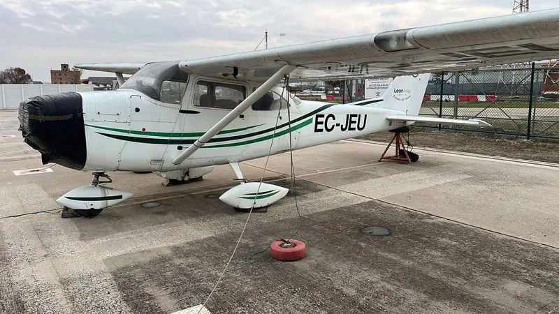 1964 Cessna F-172 H