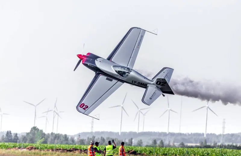 2010 Xtremeair XA42