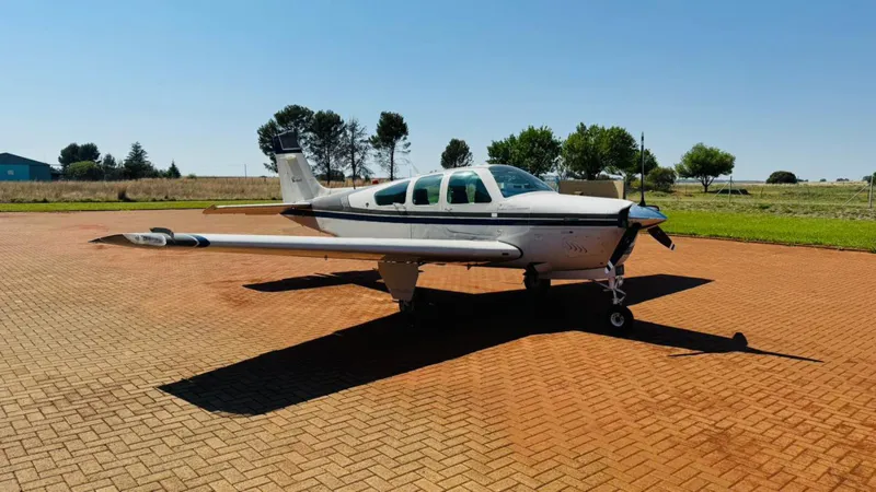 1989 Beechcraft Bonanza F33A for sale