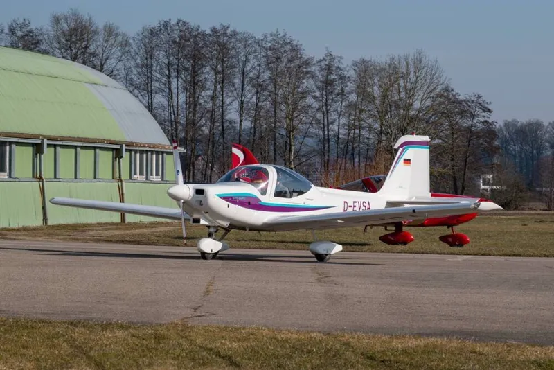 1995 Grob G-115D 2