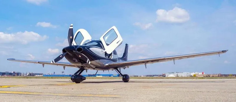 2023 Cirrus SR22T G6 GTS