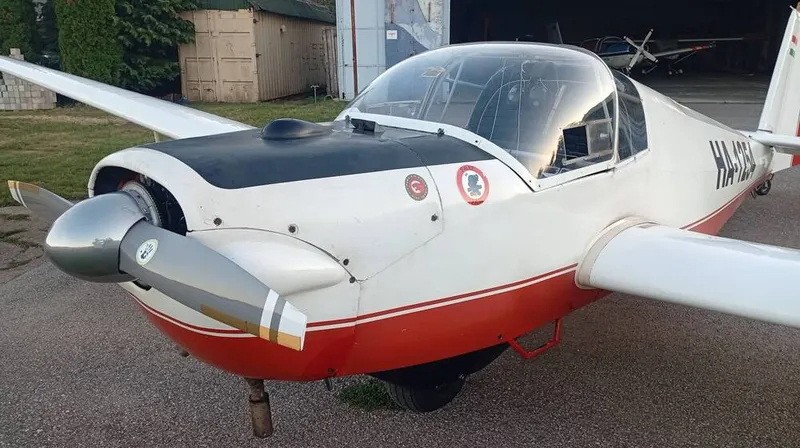 1973 Scheibe SF-25C Falke
