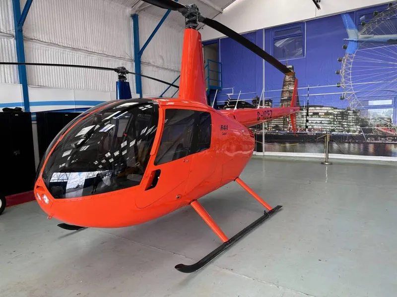 Robinson R44 Cadet
