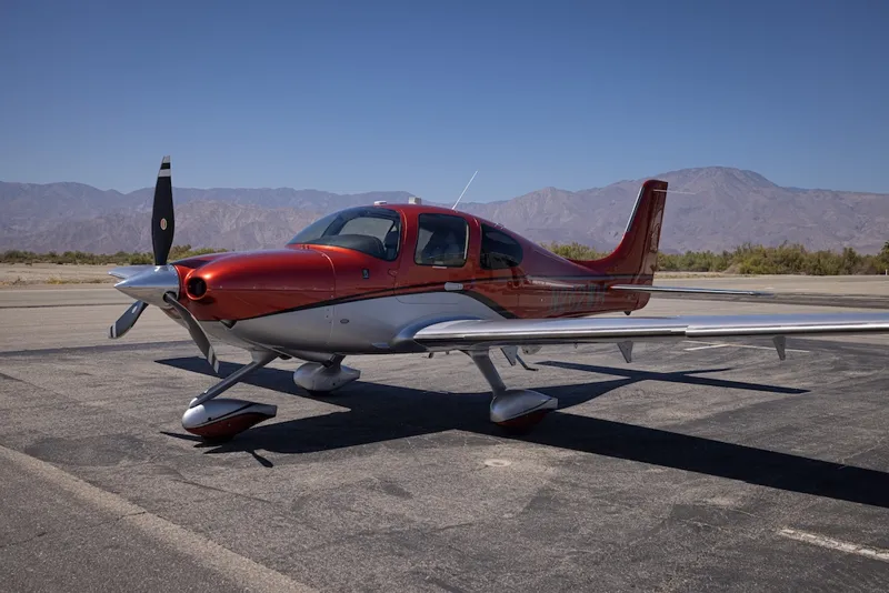 2017 Cirrus SR22T G6 GTS