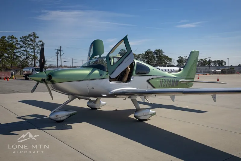 2021 Cirrus SR22 G6 GTS