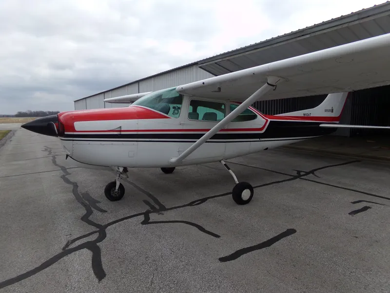 Cessna 182 RG
