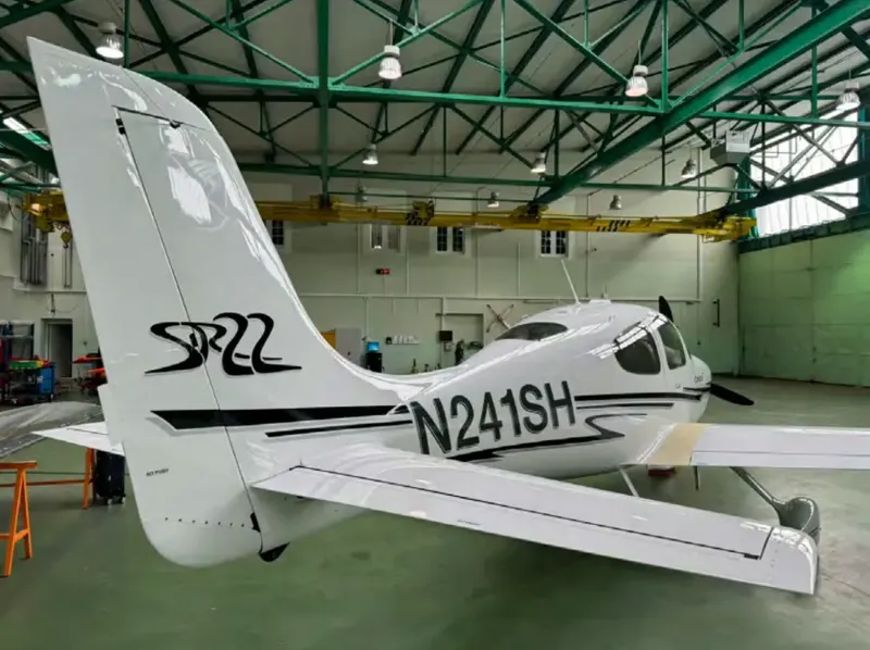 2002 Cirrus SR22