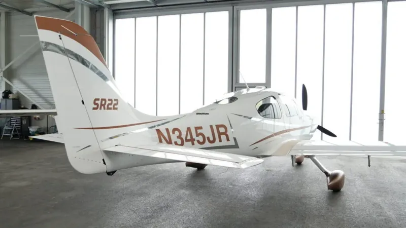 2003 Cirrus SR22