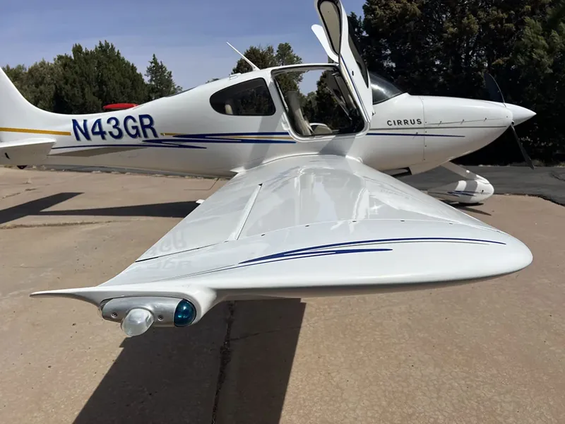 2005 Cirrus SR20 G2