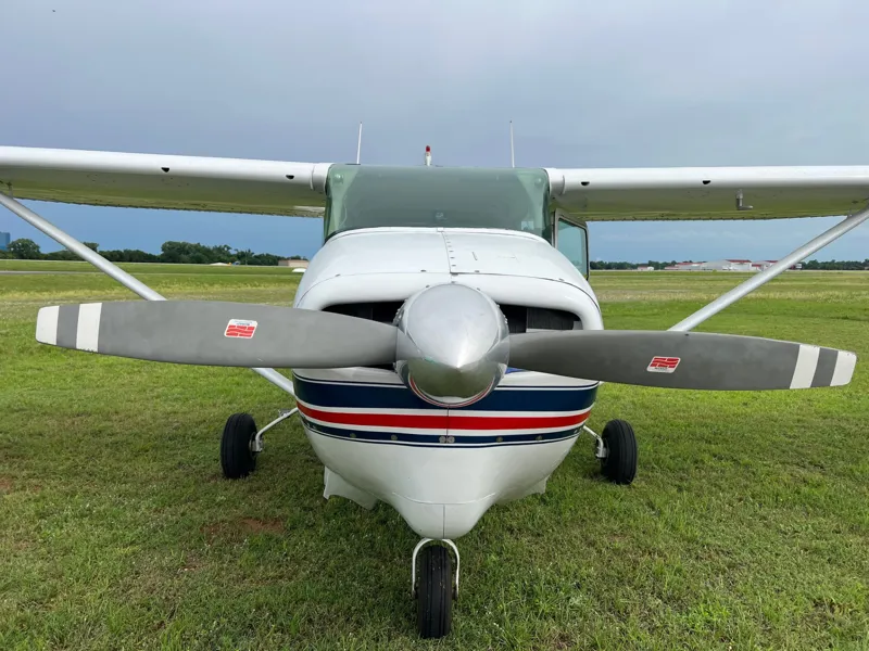 1963 Cessna 210