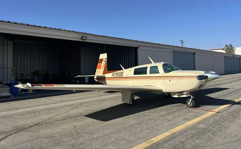 1982 Mooney M20J