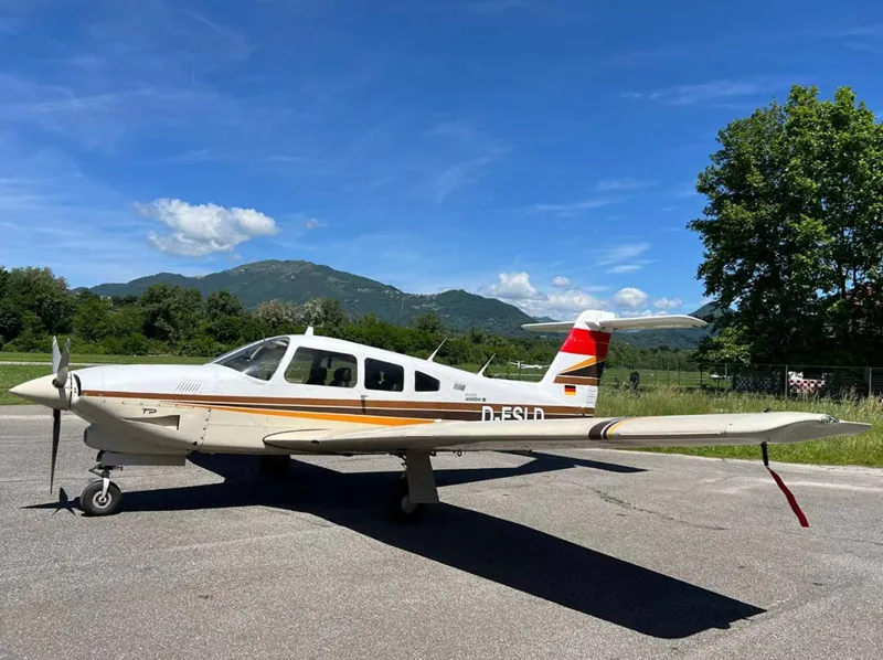 1984 Piper PA-28R-201