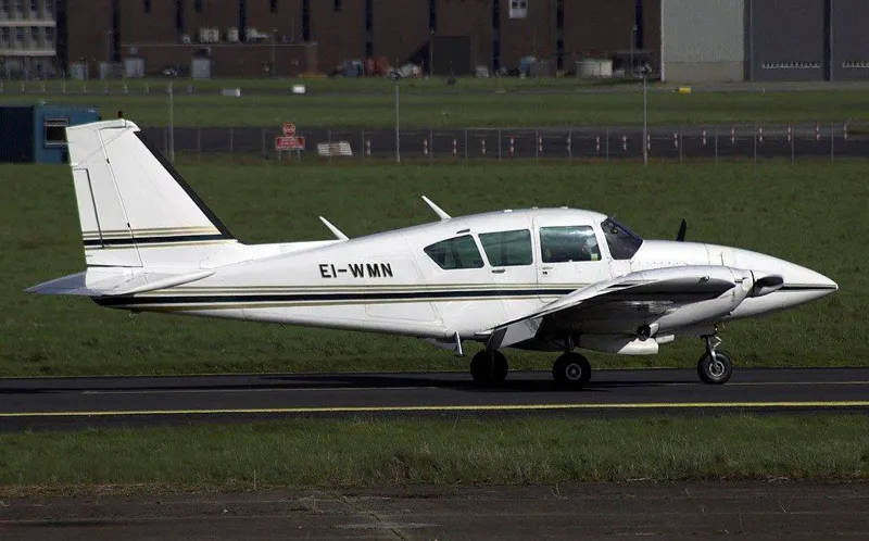 1979 Piper Aztec PA-23