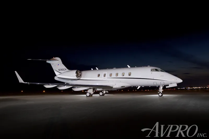 2005 Bombardier Challenger 300 for sale