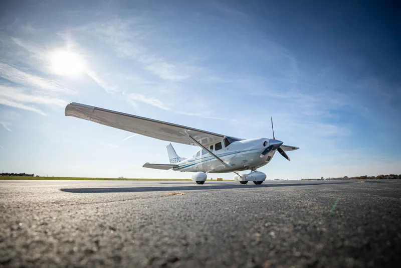 2004 Cessna T206H for sale