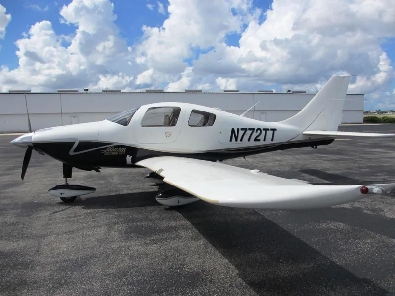 2004 Cessna 350 for sale