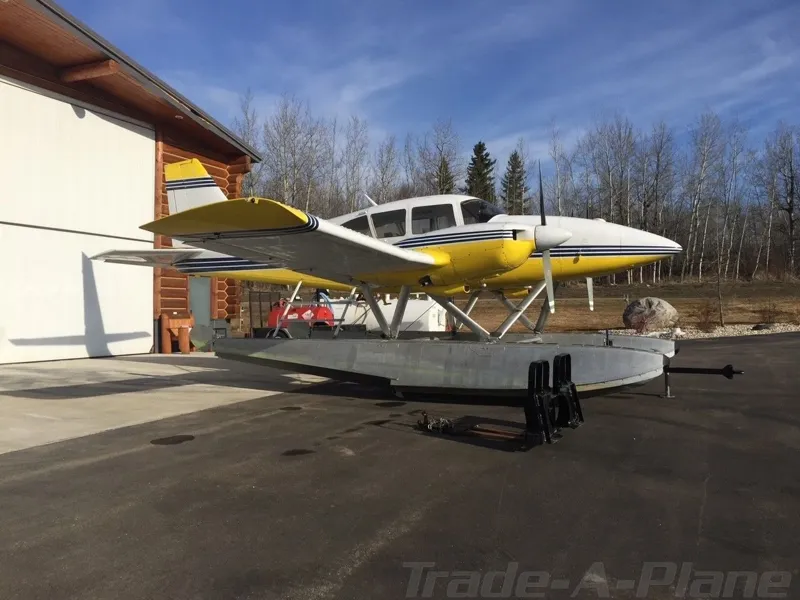 1974 Piper AZTEC NOMAD
